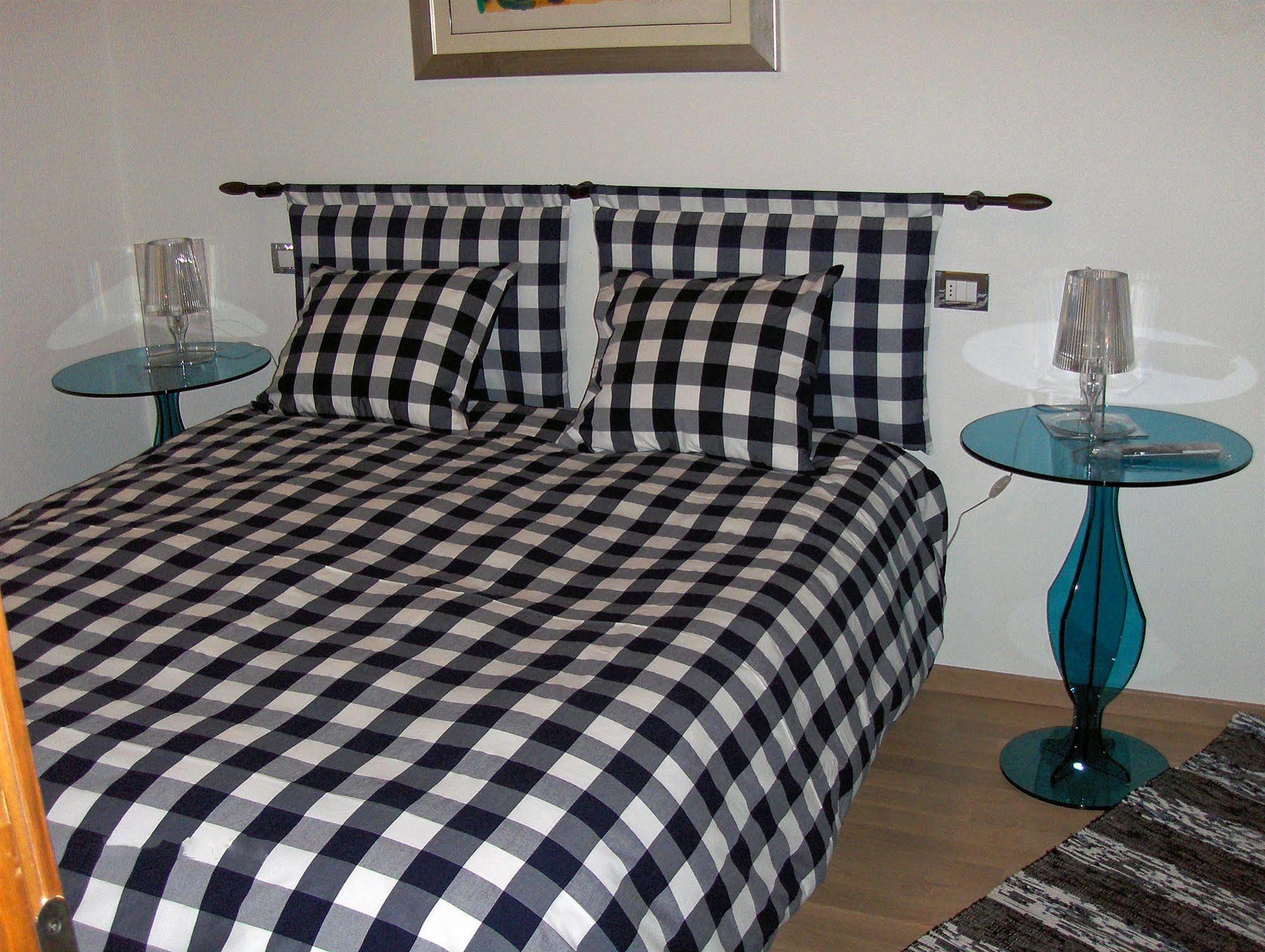 Residence Concaverde Pomarolo Luaran gambar