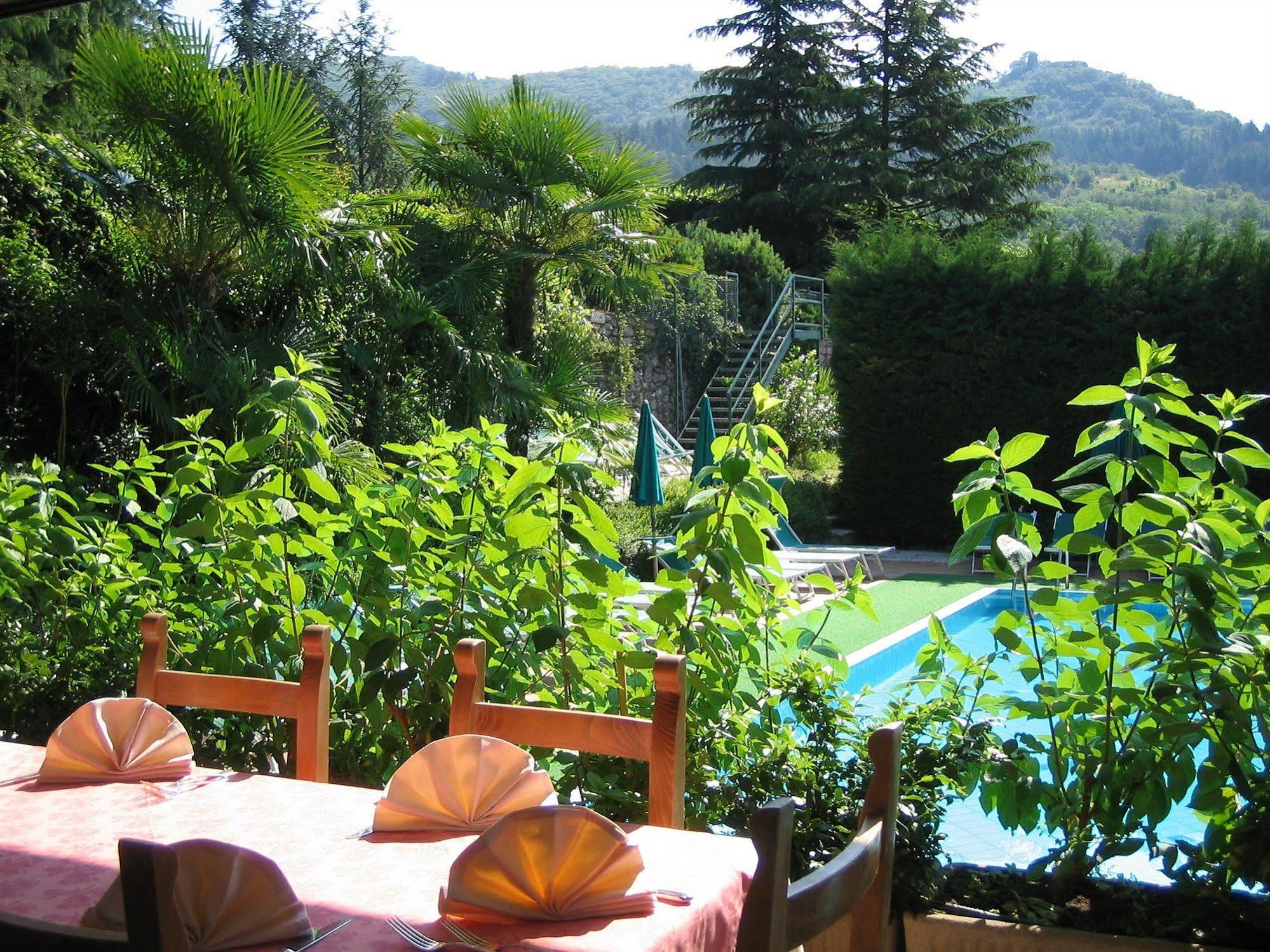Residence Concaverde Pomarolo Luaran gambar